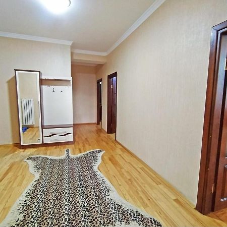 Bakuvi Apartments On New Boulveard Екстериор снимка