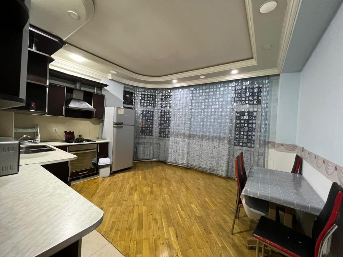 Bakuvi Apartments On New Boulveard Екстериор снимка