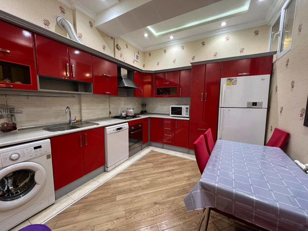 Bakuvi Apartments On New Boulveard Екстериор снимка