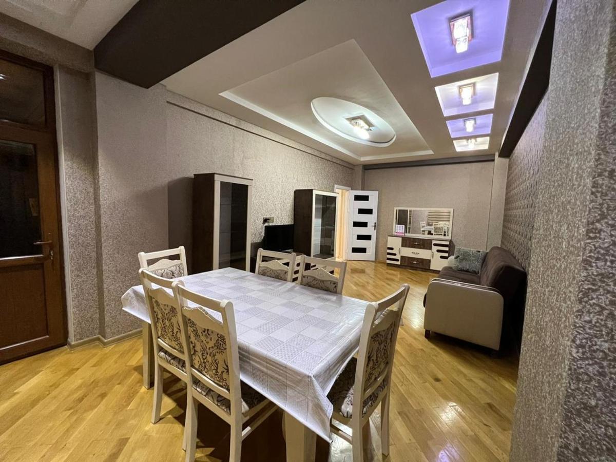 Bakuvi Apartments On New Boulveard Екстериор снимка