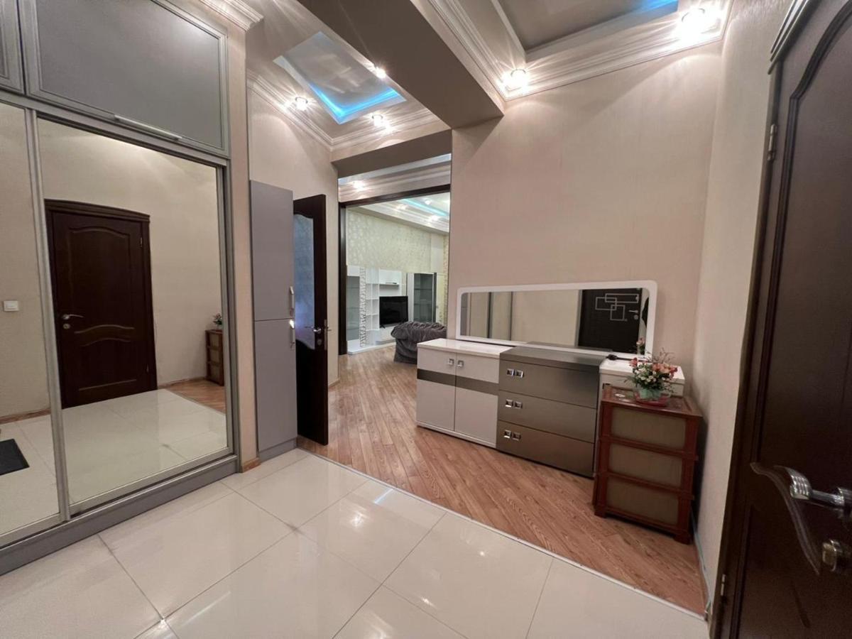 Bakuvi Apartments On New Boulveard Екстериор снимка