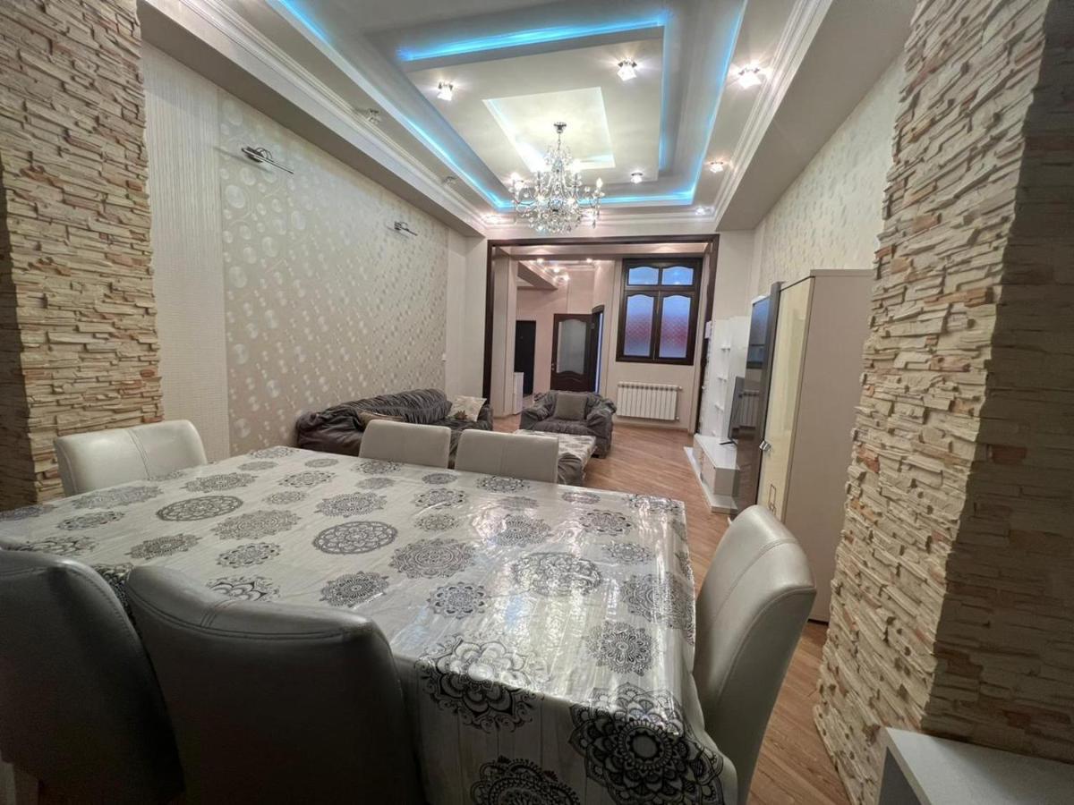 Bakuvi Apartments On New Boulveard Екстериор снимка