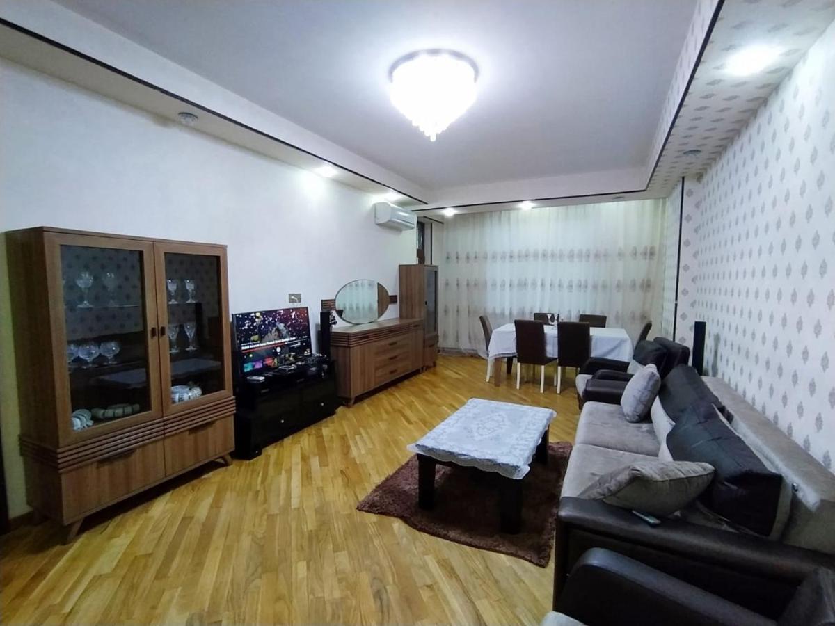 Bakuvi Apartments On New Boulveard Екстериор снимка