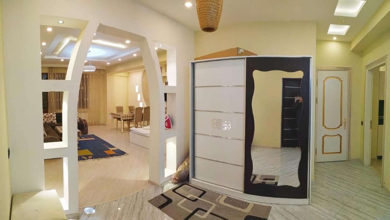 Bakuvi Apartments On New Boulveard Екстериор снимка