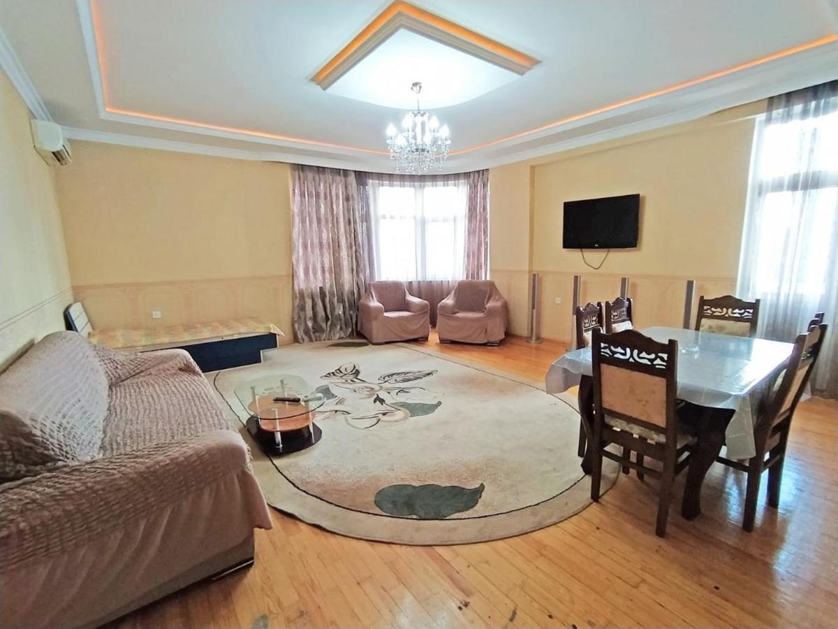 Bakuvi Apartments On New Boulveard Екстериор снимка